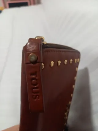 Cartera Tous Marrón con Tachuelas Doradas