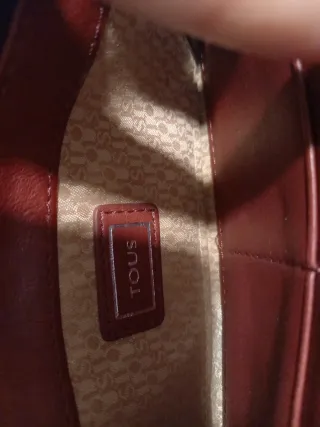 Cartera Tous Marrón con Tachuelas Doradas