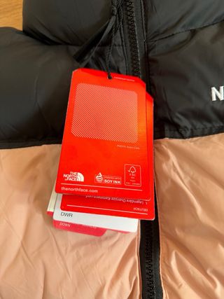 Abrigo The North Face rosa y negro