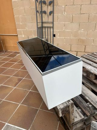 Mueble salón blanco y negro cristal