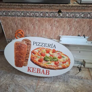 Cartel de publicidad para local