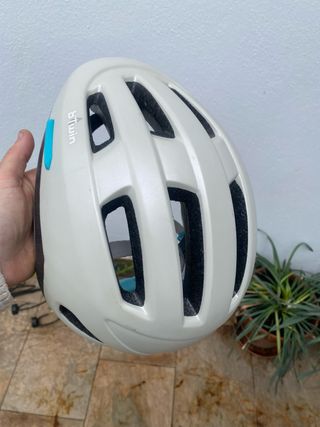 Casco Btwin bici