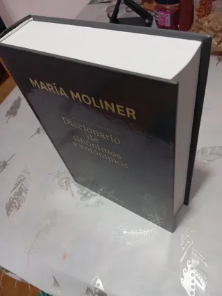 Diccionario de sinónimos y antónimos. Nueva edi...