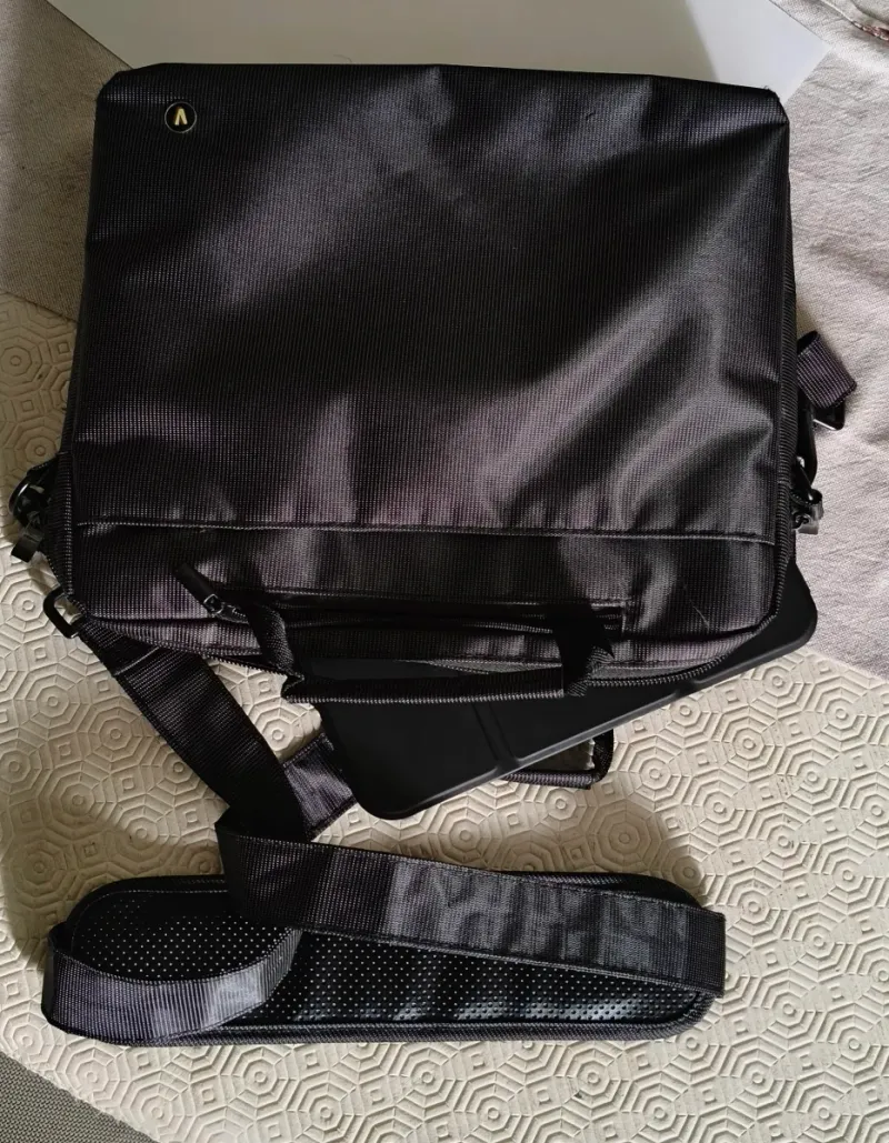 Bolso para tablet negro afbeelding 2