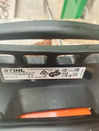 Motosierra Stihl MS 251