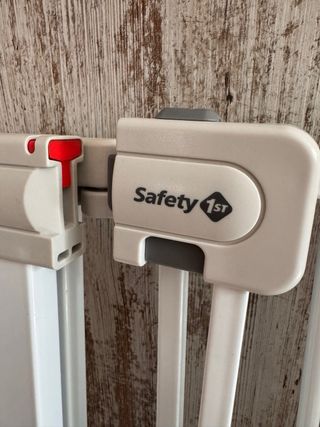 Barreras Seguridad Niño Safety 1st