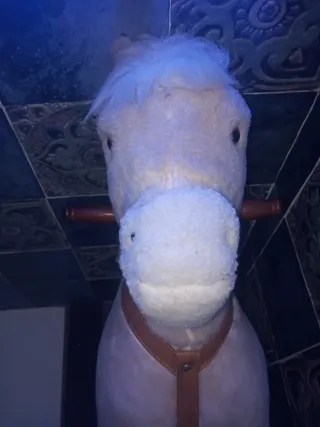 Caballito de madera y tela vintage