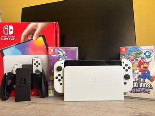 Nintendo Switch OLED + Giochi