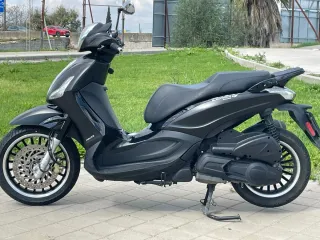 Piaggio Beverly 300 Police 40.000 km