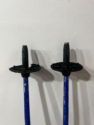 Esquís Rossignol con fijaciones