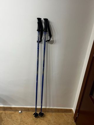 Esquís Rossignol con fijaciones