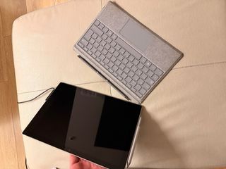 Microsoft Surface Pro Gris