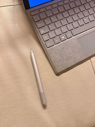 Microsoft Surface Pro Gris