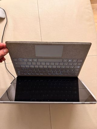 Microsoft Surface Pro Gris