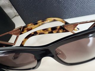 Gafas de sol Prada originales