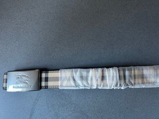 Cinturón Burberry