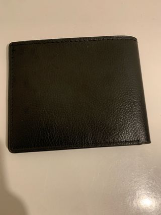 Billetera Negra con Diseño Tiburón