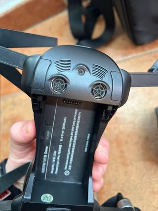 Drone Eachine EX4 con mando y accesorios