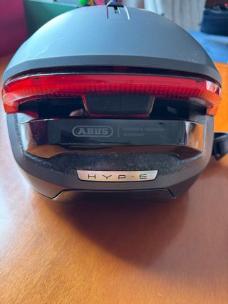 Casco Abus Urban Hyp-E S Volcano Titan