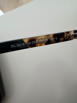 Gafas de sol Diesel negras y marrones