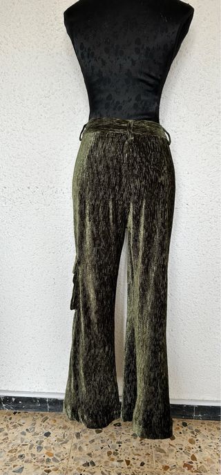 Conjunto Camisa Plisada y Pantalón