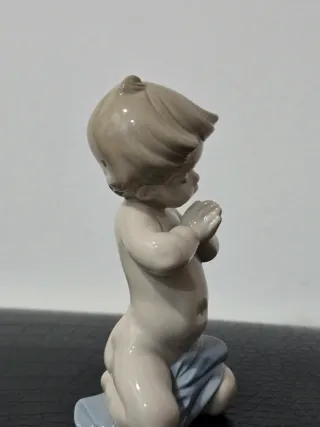 Figura Lladró Niño Rezando