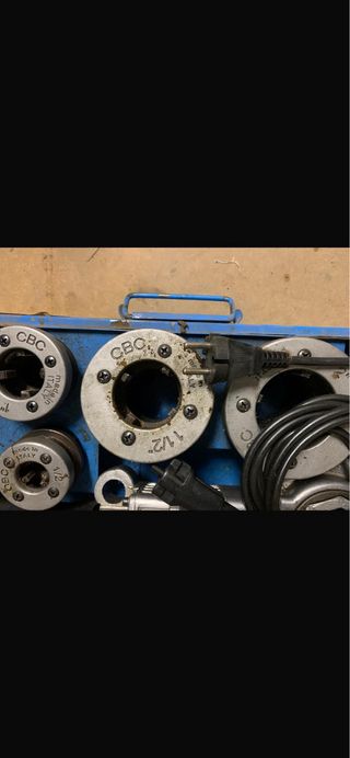 Máquina Curvadora de Tubos con Accesorios