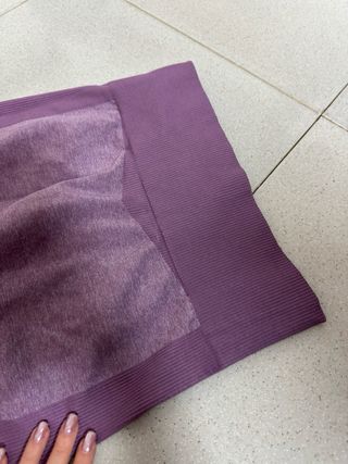 Conjunto deportivo morado