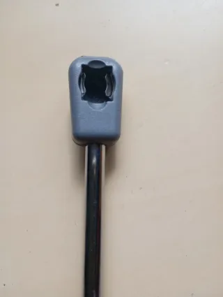 Pistón Elevable 80N con Accesorios