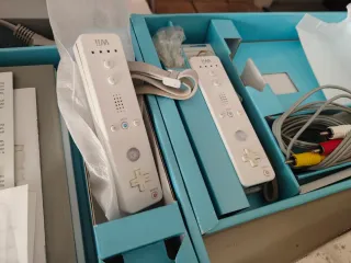 Console Nintendo Wii + Balance + 2 controller