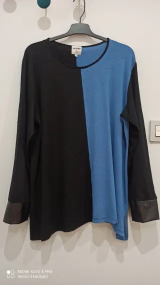 Sólo está semana, súper precio. Camiseta talla XXL