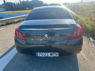 Vendo precioso Peugeot 508Hybrid4 año 2012