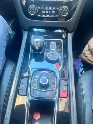 Vendo precioso Peugeot 508Hybrid4 año 2012