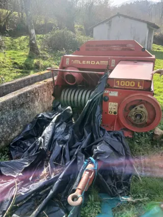Prensa Empacadora LERDA 1000 L por el lote