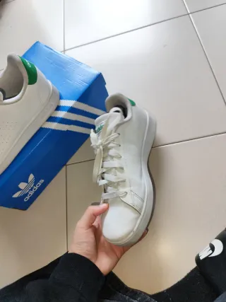Adidas Advantage Blancas