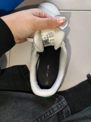 Adidas Advantage Blancas