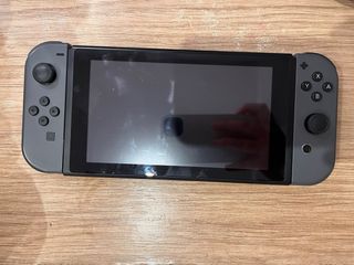 Nintendo Switch + 3 juegos + Accesorios