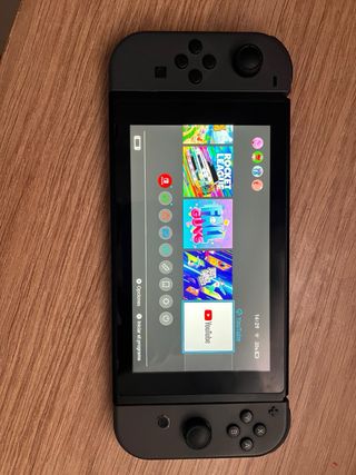 Nintendo Switch + 3 juegos + Accesorios