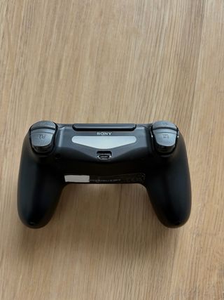 PS4 (PlayStation 4 slim) + 5 Juegos