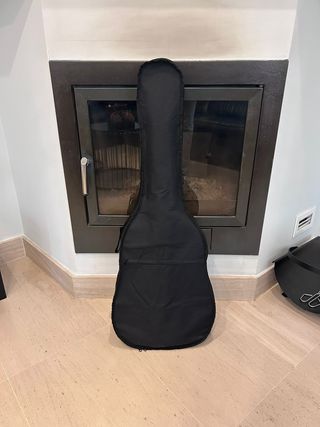 Guitarra Clásica Juan Miguel Navarrez + afinadores