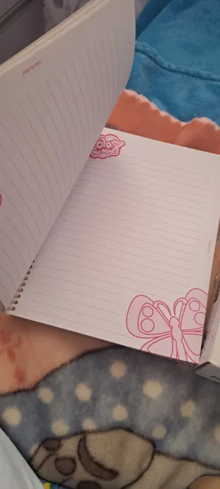 Puzzle y libreta para colorear