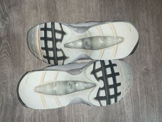 Zapatillas Nike Air Max Grises y Blancas