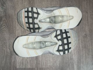 Zapatillas Nike Air Max Grises y Blancas