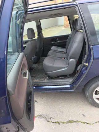 SEAT Alhambra 2004