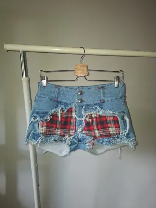 Shorts vaqueros Push up talla 36