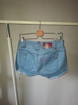 Shorts vaqueros Push up talla 36