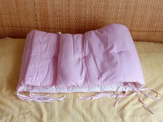 Chichonera rosa para cuna