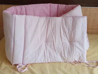 Chichonera rosa para cuna