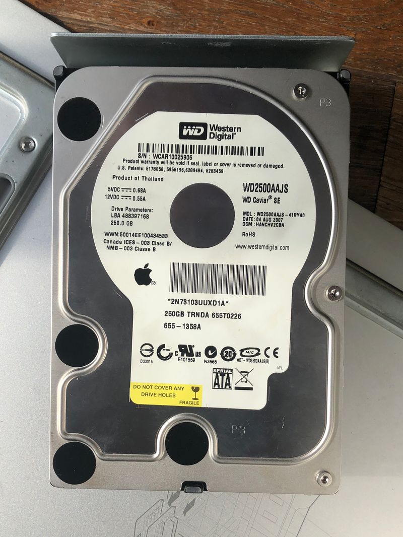 Mac Pro 1,1 Quad Core 2,66GHz  Mac OS LION afbeelding 5