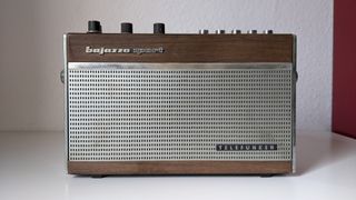 Radio Telefunken Bajazzo Sport 101L Antigua